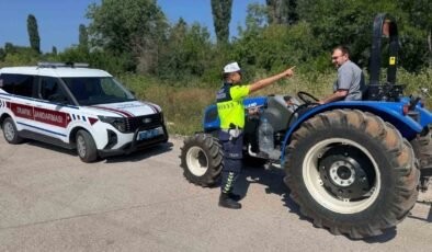 Jandarmadan çiftçilere trafik ve yangın uyarısı