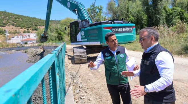 Karasu Çayı’nda taşkın alarmına karşı dev müdahale
