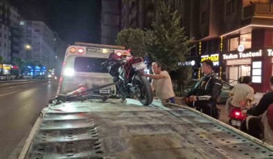 Katlanır plaka ile polise yakalanan motosiklet sürücüsüne 140 bin lira ceza