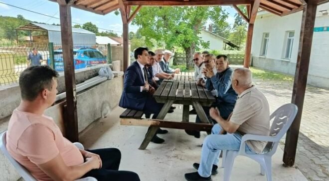 Kaymakam Kara: “Vatandaşlarımızla her fırsatta bir araya gelerek onların talep ve önerilerini yerinde dinlemeyi önemsiyoruz”