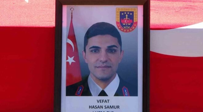 Kazada hayatını kaybeden uzman çavuş son yolculuğuna memleketi Uşak’ta uğurlandı