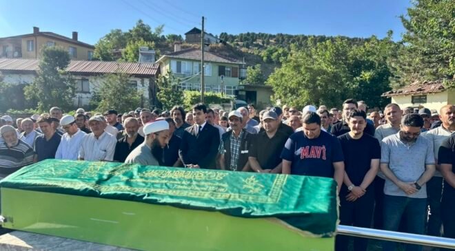 Kıbrıs gazisi Ertuğrul Pehlivan son yolculuğuna uğurlandı