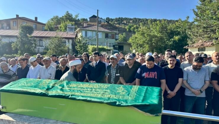 Kıbrıs gazisi Ertuğrul Pehlivan son yolculuğuna uğurlandı