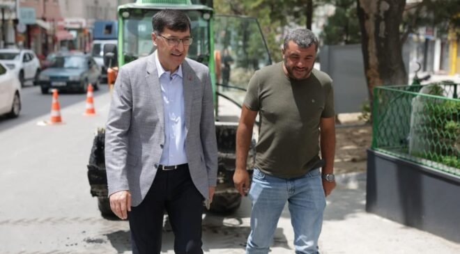 Kütahya Meydan Kavşağı’nda yeni trafik düzeni hayata geçti