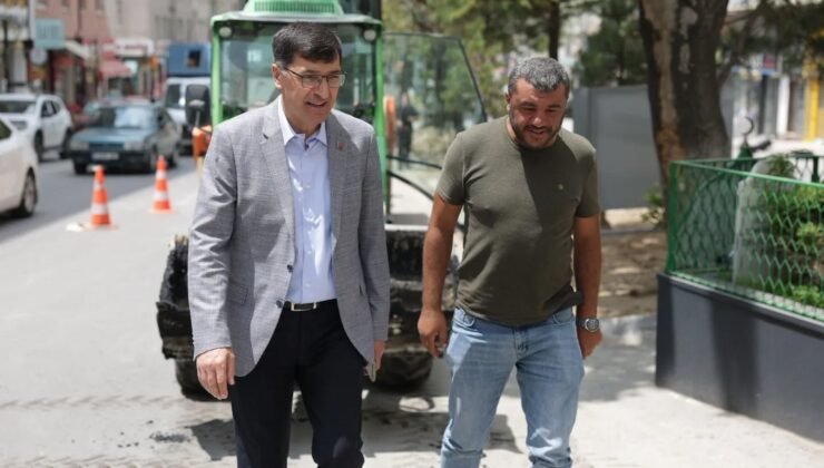 Kütahya Meydan Kavşağı’nda yeni trafik düzeni hayata geçti