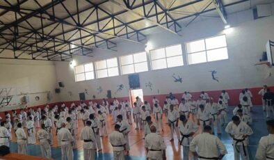 Kütahya Pazarlar’da 200 sporcu Kyokushin-Kan Türkiye Yaz Gelişim Kampı’nda buluştu