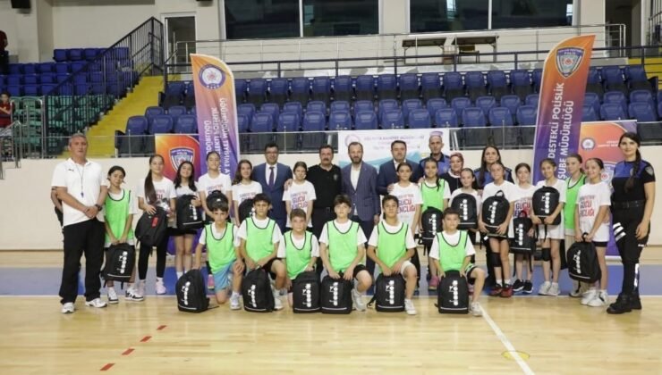 Kütahya’da ÇOGEP projesi kapsamında ’Hentbol Kursu’