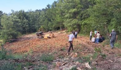 Kütahya’da devrilen traktörün altında kalan çiftçi hayatını kaybetti