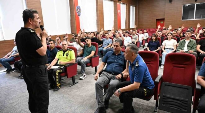 Kütahya’da göreve başlayan polis memurlarına oryantasyon eğitimi
