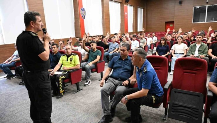Kütahya’da göreve başlayan polis memurlarına oryantasyon eğitimi