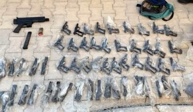 Kütahya’da silah kaçakçılığı operasyonunda yakalanan 5 zanlı tutuklandı