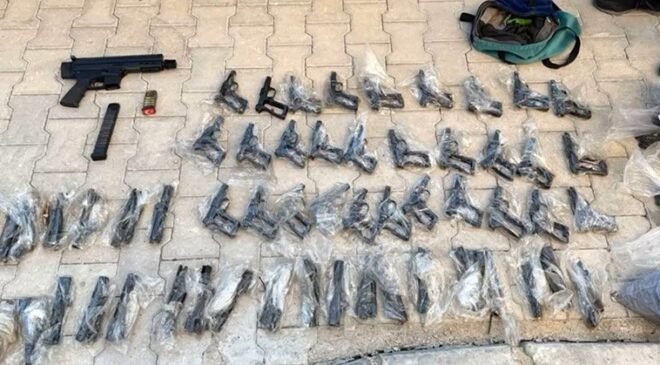 Kütahya’da silah kaçakçılığı operasyonunda yakalanan 5 zanlı tutuklandı