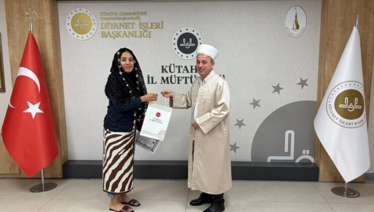 Meksikalı Rubi Müslüman olup, Ayşe ismini aldı