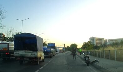 Motosikletten düşen kadın sürücü yaralandı