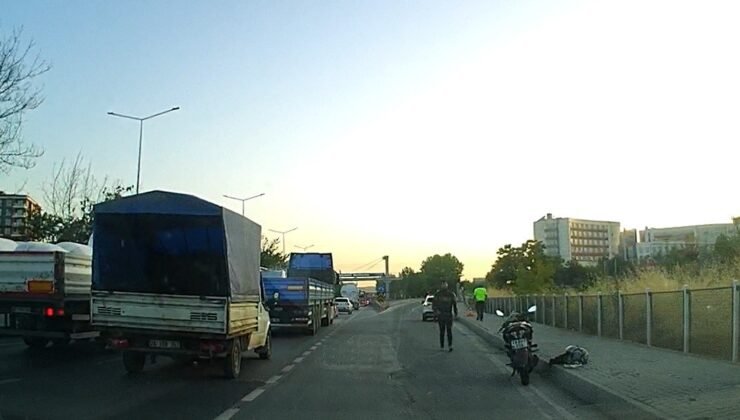 Motosikletten düşen kadın sürücü yaralandı