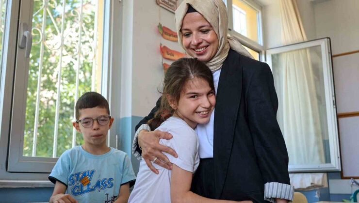 Özel ihtiyaçlı öğrenciler için açılan kurslar yerinde incelendi