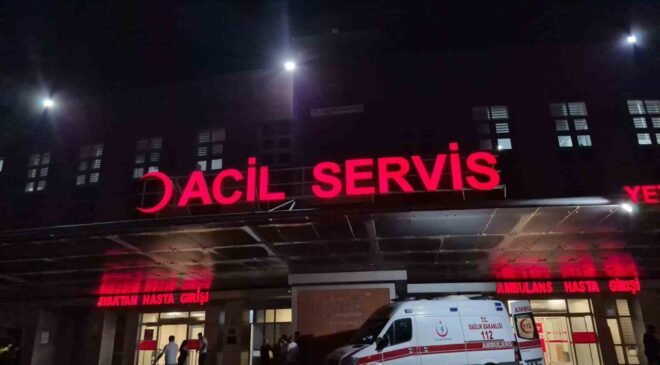 Plakasız motosiklet ’dur’ ihtarına uymadı, bekçiye çarpıp kaçtı
