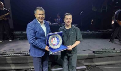 Poizi, Gediz Tarhana Festivali’ne coşkulu final yaptı