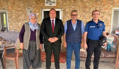 Sehit babasına anlamlı ziyaret