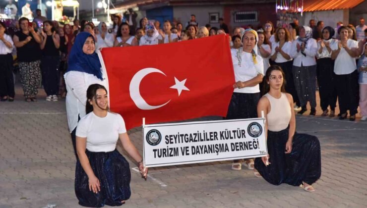 Seyitgazi’deki Şalvar Gecesi’nde renkli görüntüler