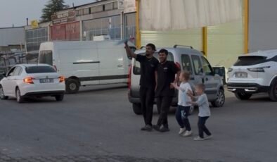 Tamir atölyesinde ‘halay’ molası