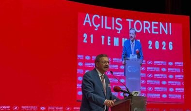TOBB Başkanı Hisarcıklıoğlu:  “Eskişehir’imiz Paris’le, Londra’yla, Berlin’le yarışır halde”