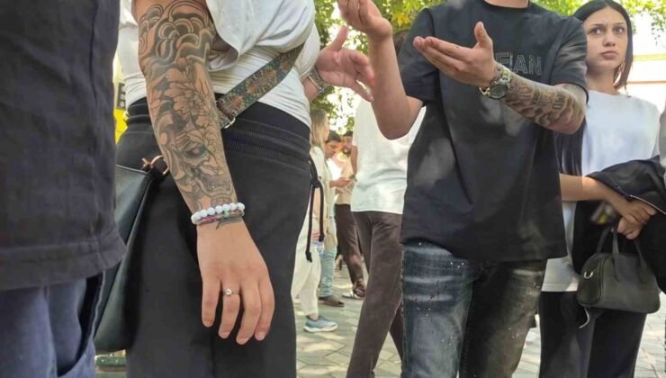 Tramvay durağındaki bıçaklı kavgada kendini savunan şüpheli: “Ben ablamın namusunu çöpte mi buldum”