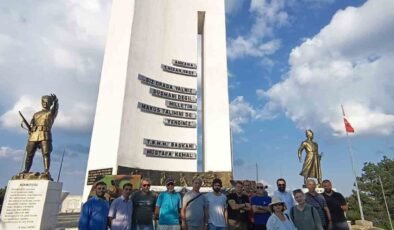 Turist rehberleri Bilecik’in tarihi yerlerini gezdi
