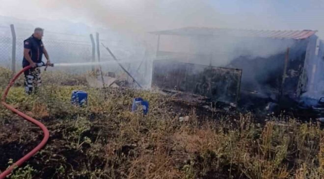 Yangında bağevi kullanılamaz hale geldi