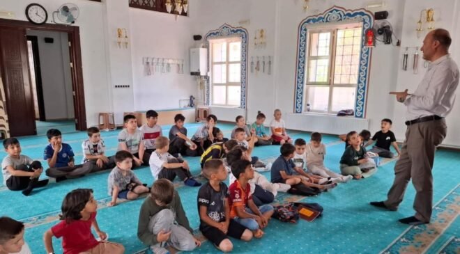 Yaz Kur’an Kursu öğrencilerine yönelik seminer