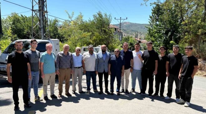 AK Parti Merkez İlçe Teşkilatı Yeniköy’de vatandaşlarla buluştu