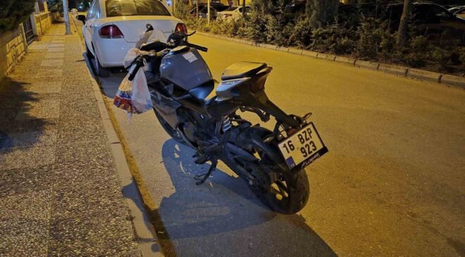 Alkollü sürücünün kullandığı motosiklet kaza yaptı: 2 yaralı