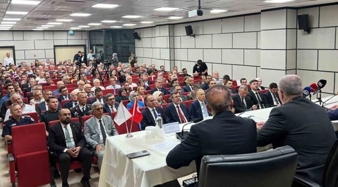 Bakan Bolat: “2025 yılı itibarıyla mal ihracatımızı 273,2 milyar dolara yükselterek Cumhuriyet tarihimizin en yüksek ihracat seviyesine ulaştık”