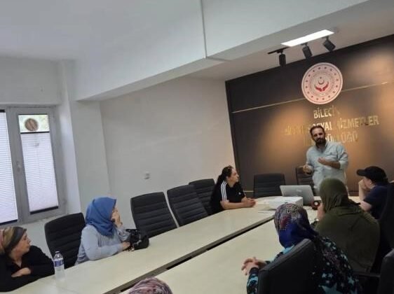 Bilecik’te aile içi iletişim ve bağımlılıkla mücadele eğitimi