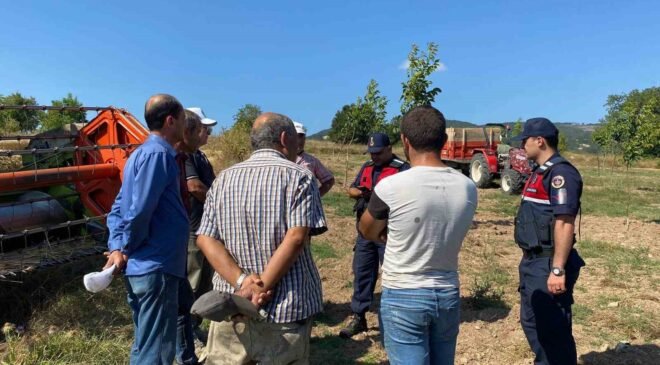 Bilecik’te biçerdöver operatörlerine yangın uyarısı