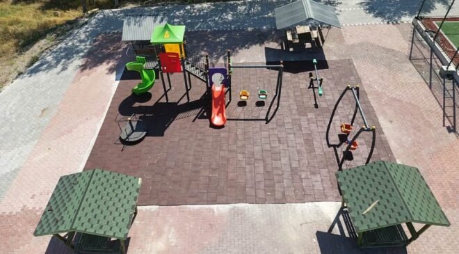 Bilecik’te çocuklara iki yeni oyun alanı