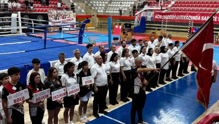 Bilecik’te İller Arası Kick Boks Şampiyonasına 21 ilden 480 sporcu katıldı