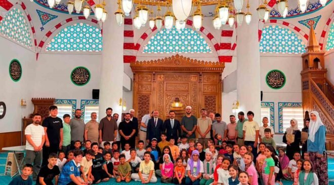 Bilecik’te öğrenciler dini bilgi yarışmasında ter döktü