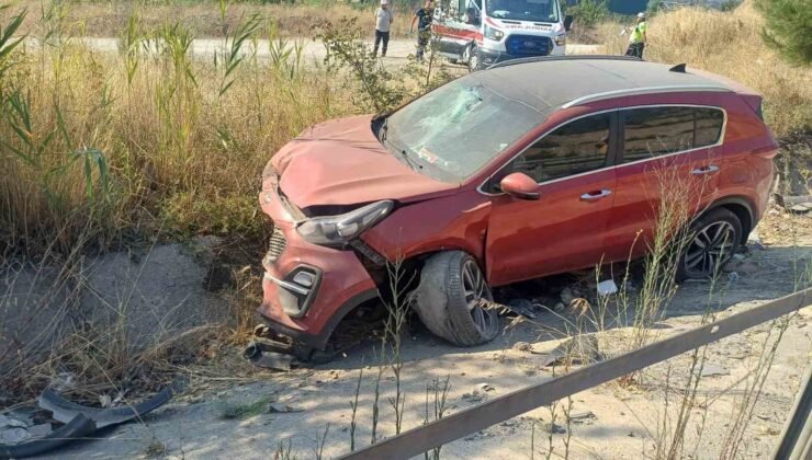 Bilecik’te otomobil bankete düştü: 4 yaralı
