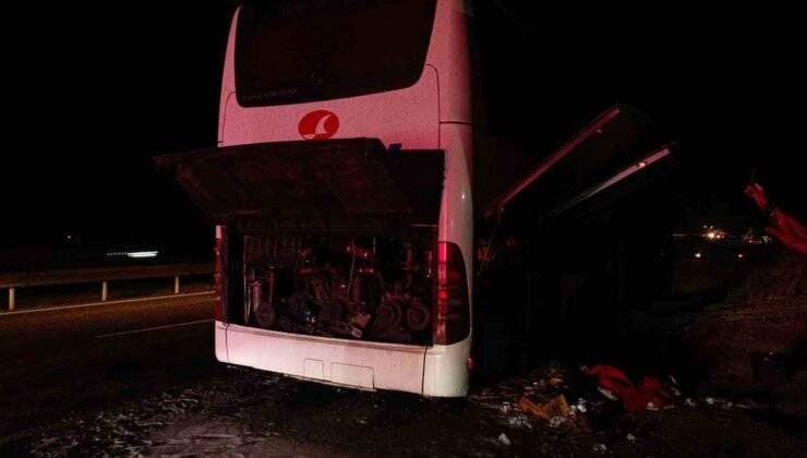 Bilecik’te seyir halindeki yolcu otobüsü alevlere teslim oldu: 1 yaralı