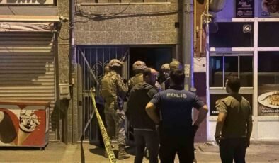 Çatıdan çatıya dolaştı, polisi saatlerce uğraştırdı