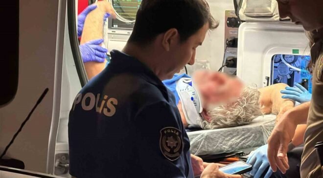 Darp edilen yaşlı adam hastaneye kaldırıldı
