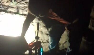 Engelli aracı ile kaza yapan vatandaşın yardımına vatandaşlar koştu