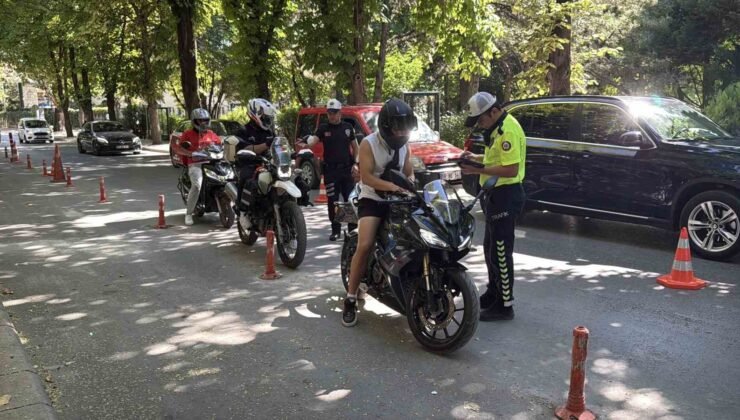 Eskişehir’de motosiklet denetimde 600 bin TL ceza kesildi