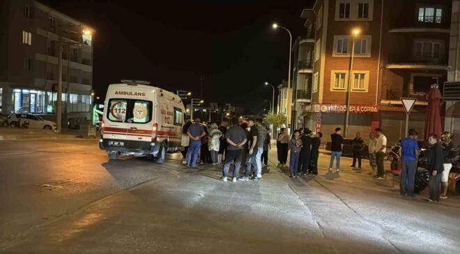 Eskişehir’de motosikletin yayaya çarptığı kazada 2 kişi yaralandı
