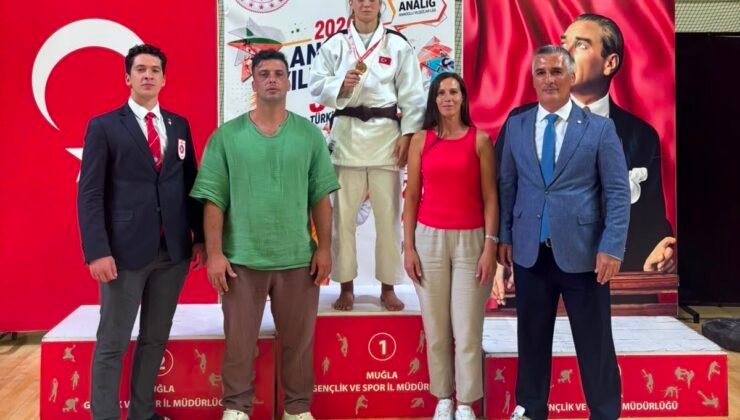 Eskişehirli judocu Tuana Kambur Türkiye şampiyonu oldu
