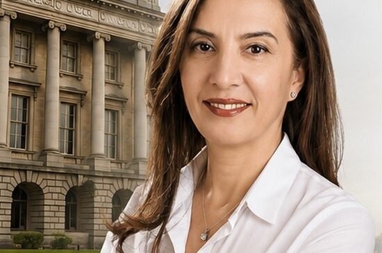 ESOGÜ Öğretim Üyesi Prof. Dr. Elif Gürsoy, FFNMRCSI üyeliğine layık görüldü