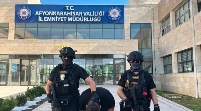 FETÖ’cü teröriste yardım eden o şahıs tutuklandı