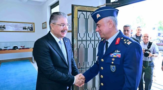 Hava Korgeneral Erdoğan Gür’den Vali Dr. Erdinç Yılmaz’a ziyaret