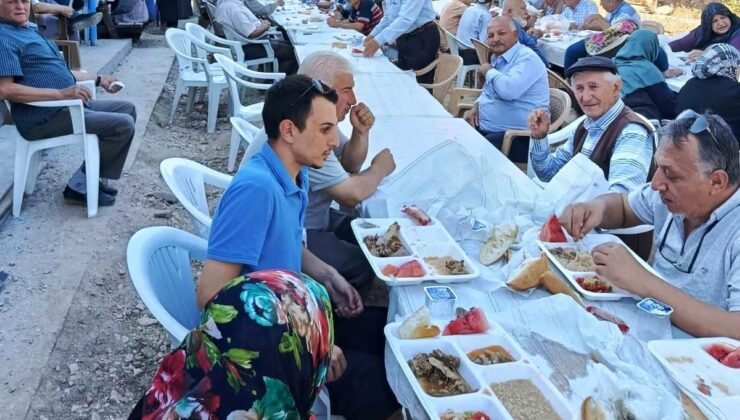Hisarcık Şeyhçakır köyünde geleneksel hayır yemeği düzenlendi